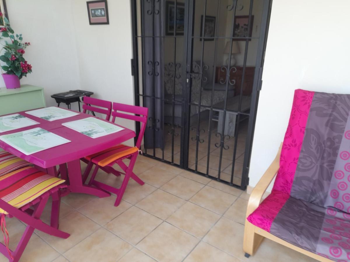 Logement calme proche mer, 4 personnes, St Aygulf Fréjus Eksteriør billede